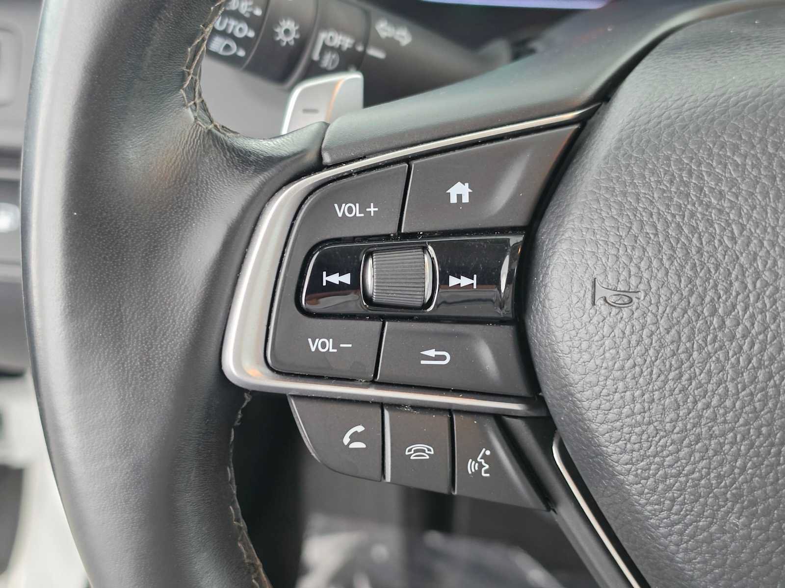 Used 2019 Honda Insight Touring image 27