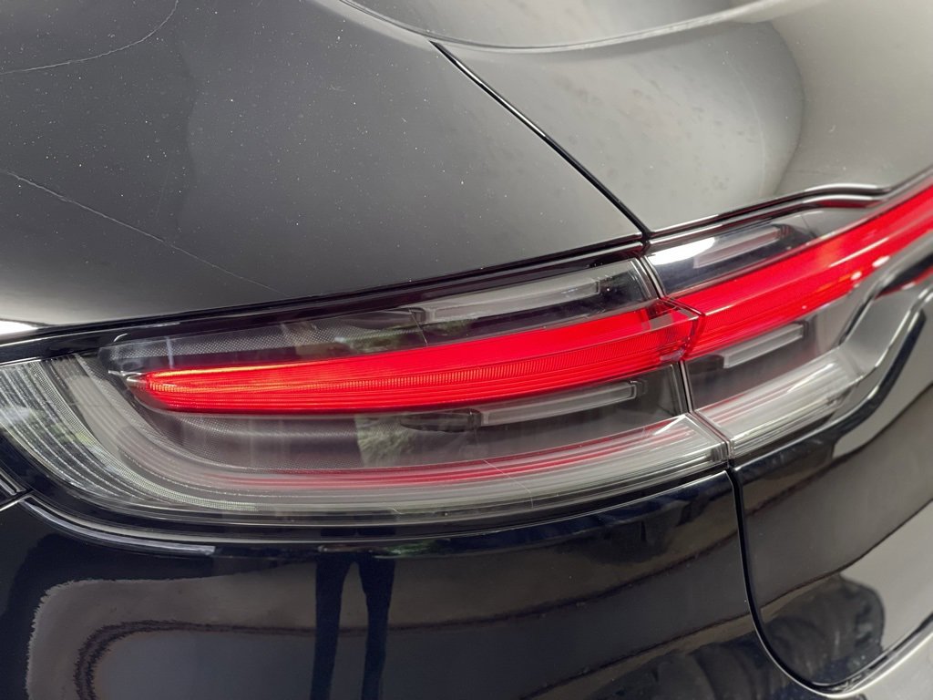 Certified 2025 Porsche Macan image 16