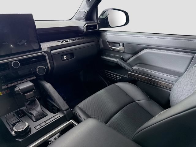 Certified 2024 Toyota Tacoma Limited AWD/4WD image 26