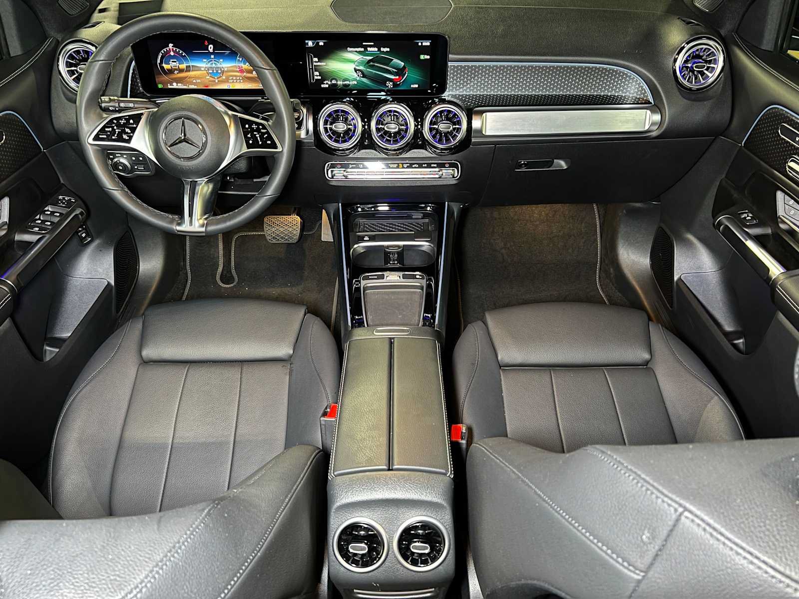 Certified 2026 Mercedes-Benz GLB 250 4MATIC image 43