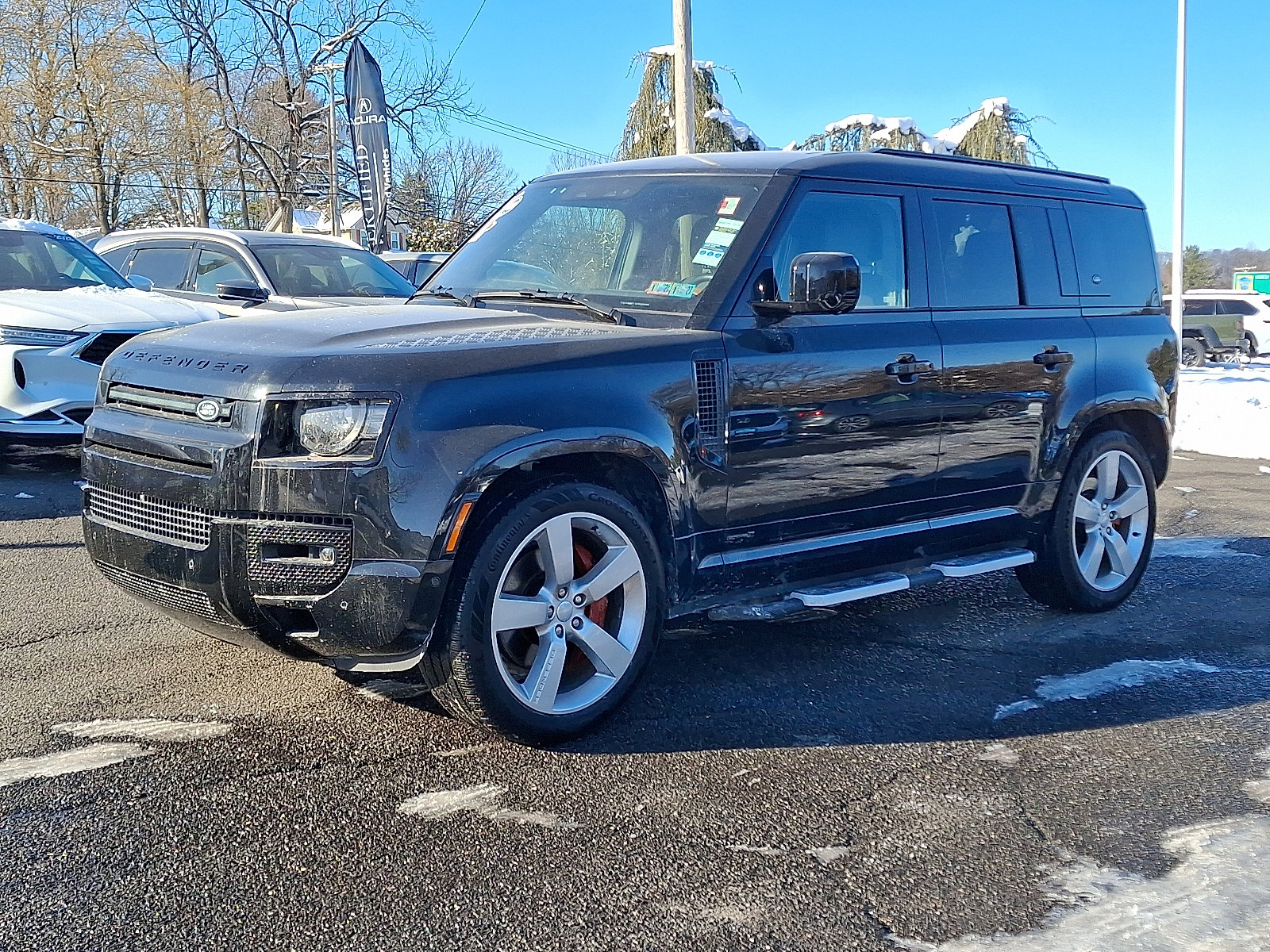 Used 2023 Land Rover Defender 110 X image 3
