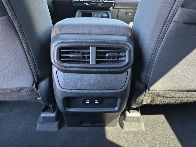 Used 2026 Honda Pilot Sport image 17