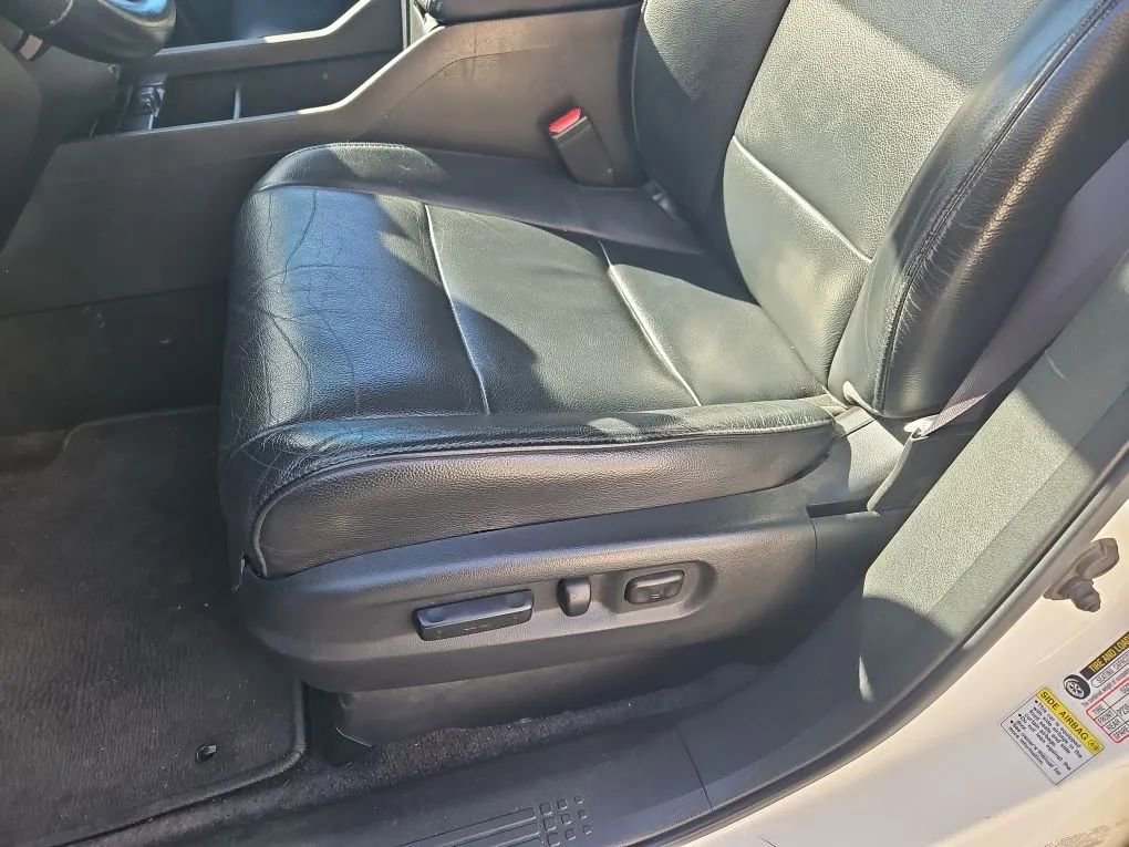 Used 2013 Honda Pilot Touring image 43