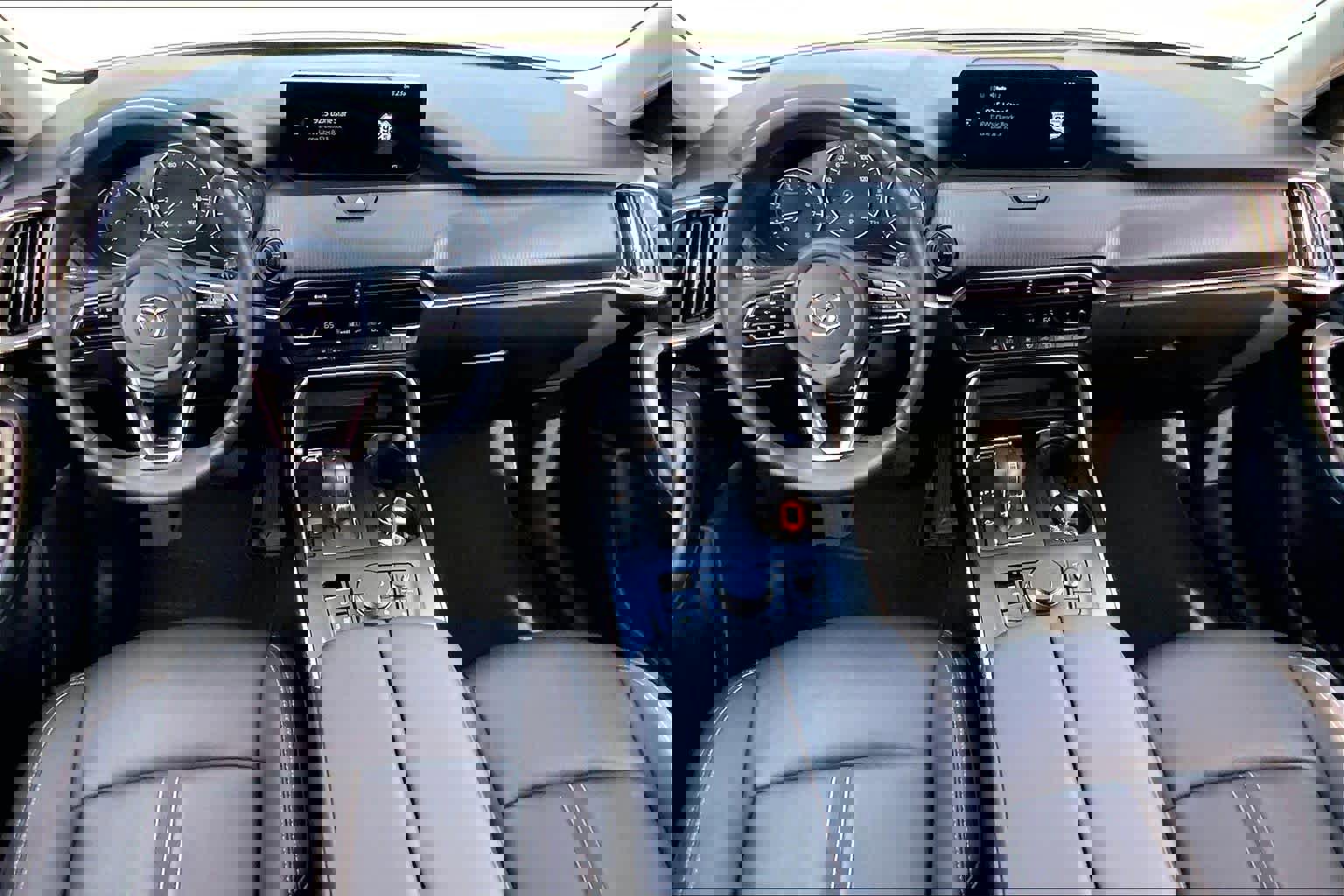 Used 2025 MAZDA CX-90 3.3 Turbo w/ Select Package image 15