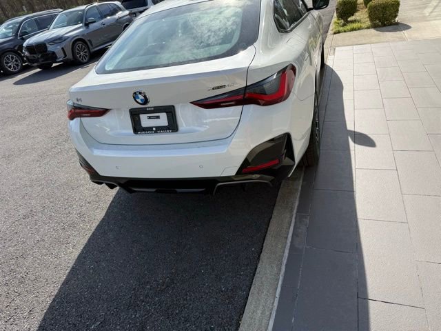 New 2026 BMW i4 xDrive40i w/ M Sport Package AWD/4WD image 7