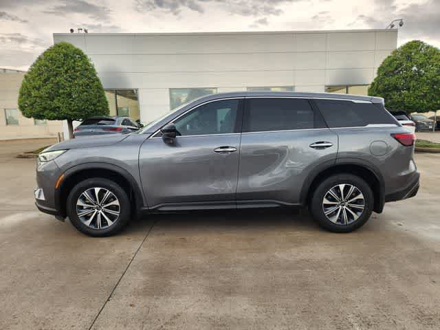 Certified 2025 INFINITI QX60 Pure w/ Cargo Package FWD image 3