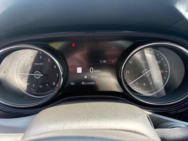 Used 2020 Buick Encore GX Essence w/ Experience Buick Package FWD image 35