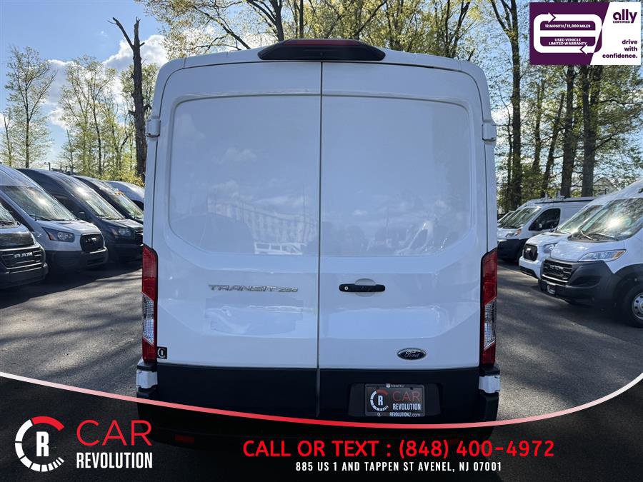 Used 2023 Ford Transit 250 Medium Roof image 5