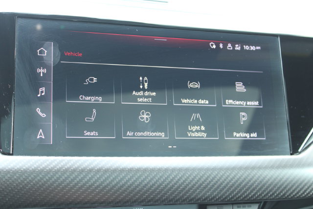 Used 2023 Audi e-tron GT Premium Plus w/ Performance Package AWD/4WD image 27