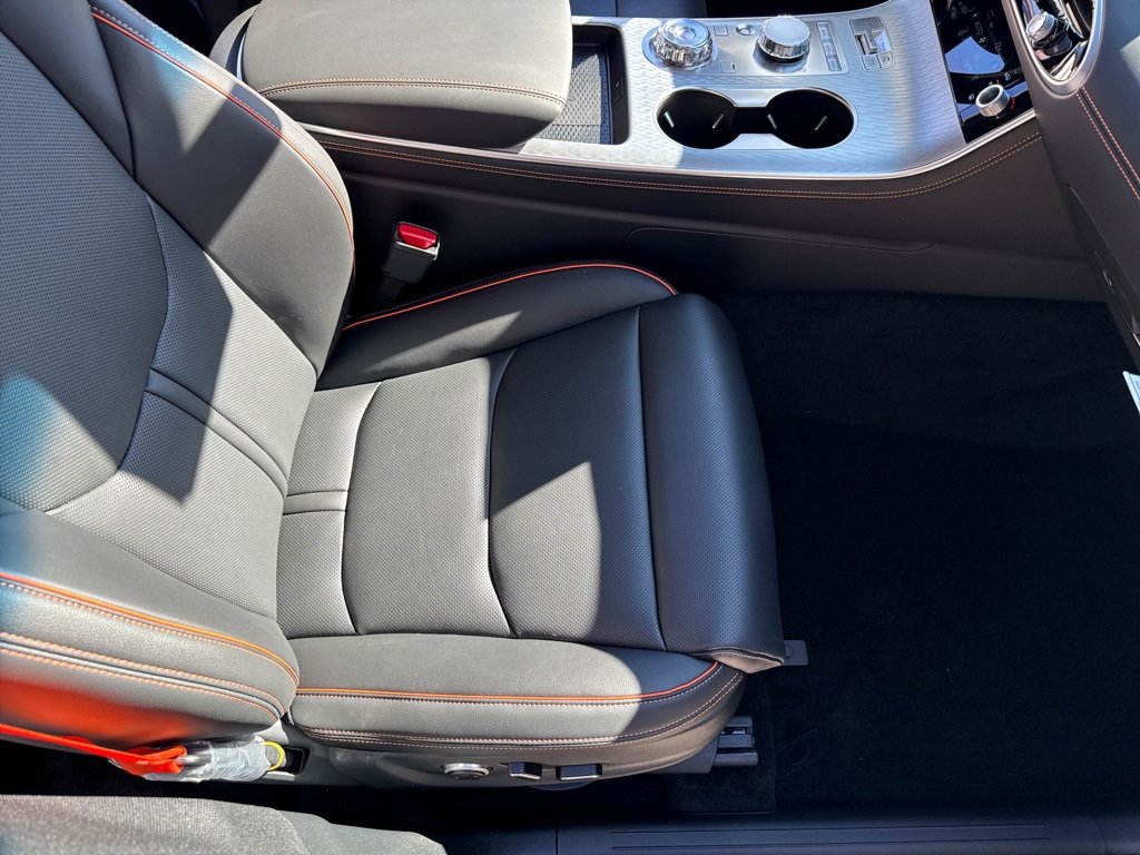 New 2026 Genesis GV70 2.5T Sport Prestige image 13