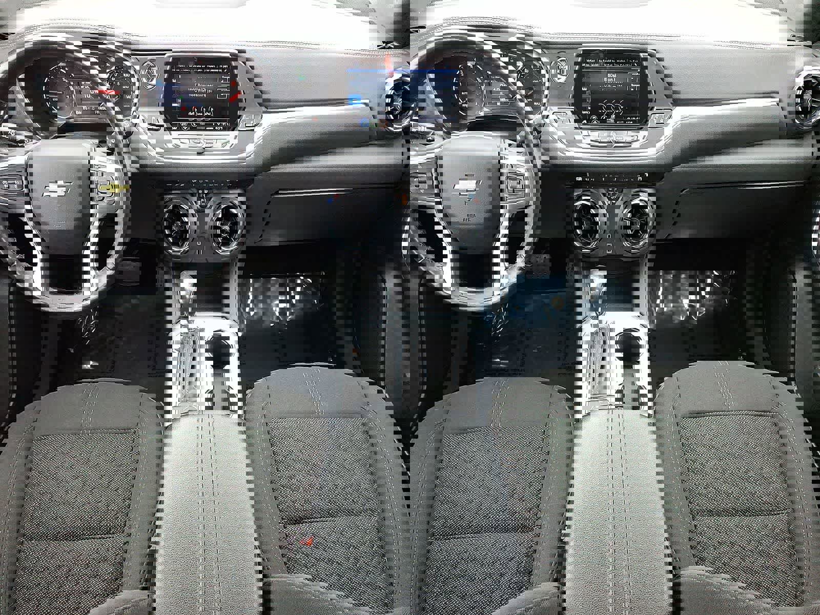 Used 2020 Chevrolet Blazer LT image 11