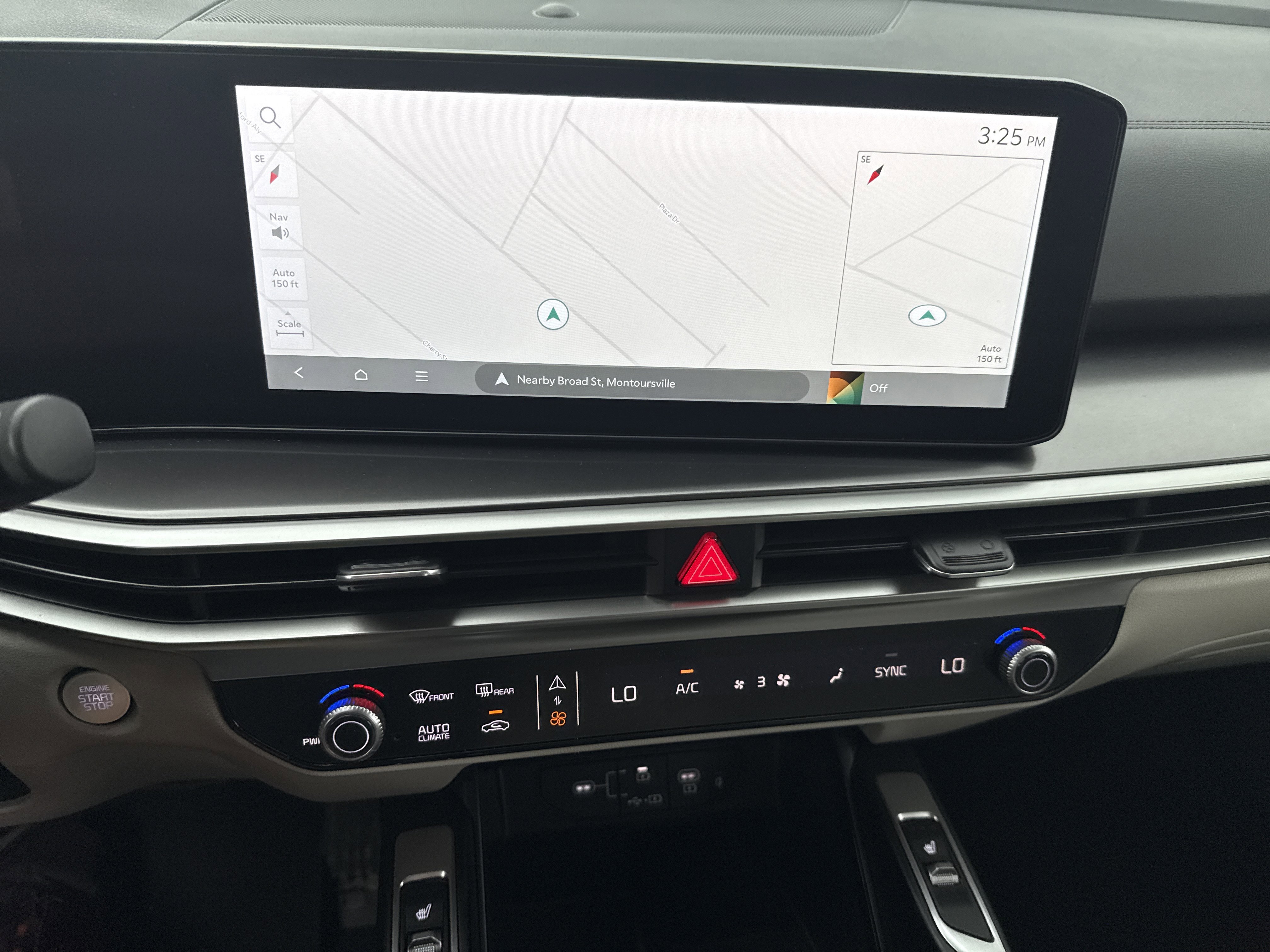 Certified 2024 Kia Sorento S AWD/4WD image 25