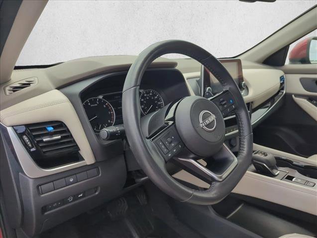 Used 2023 Nissan Rogue SL image 11