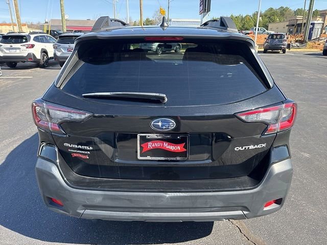 Used 2025 Subaru Outback Premium image 4