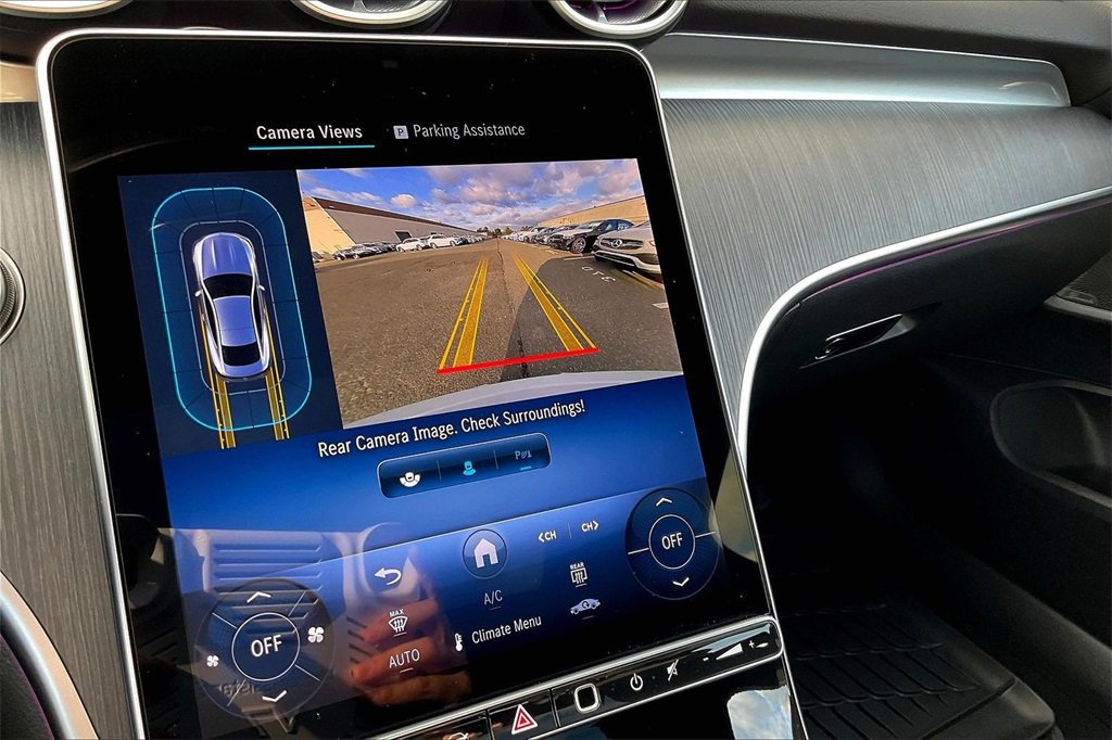 Used 2025 Mercedes-Benz CLE 300 4MATIC Coupe image 19