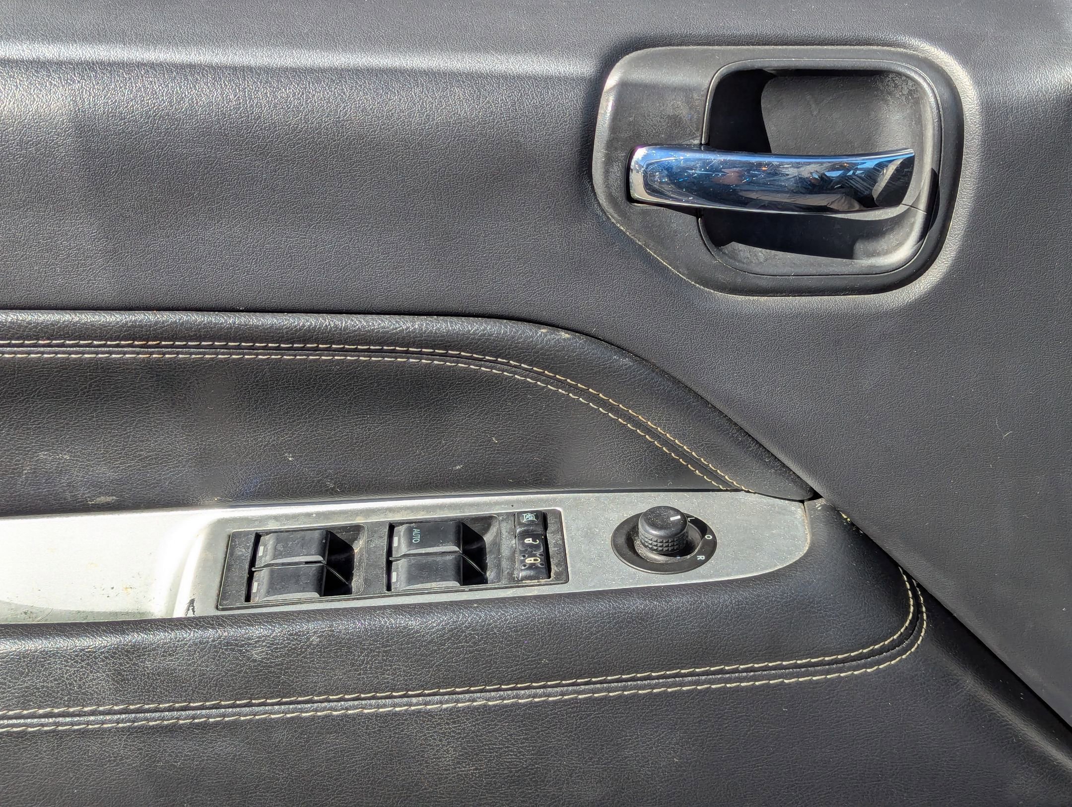 Used 2016 Jeep Compass Latitude image 11