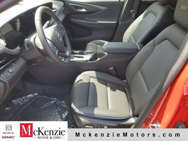 New 2026 Buick Envista Sport Touring w/ Convenience I Package FWD image 5