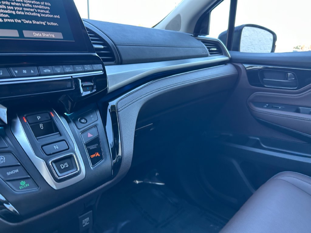 Certified 2026 Honda Odyssey Touring image 11