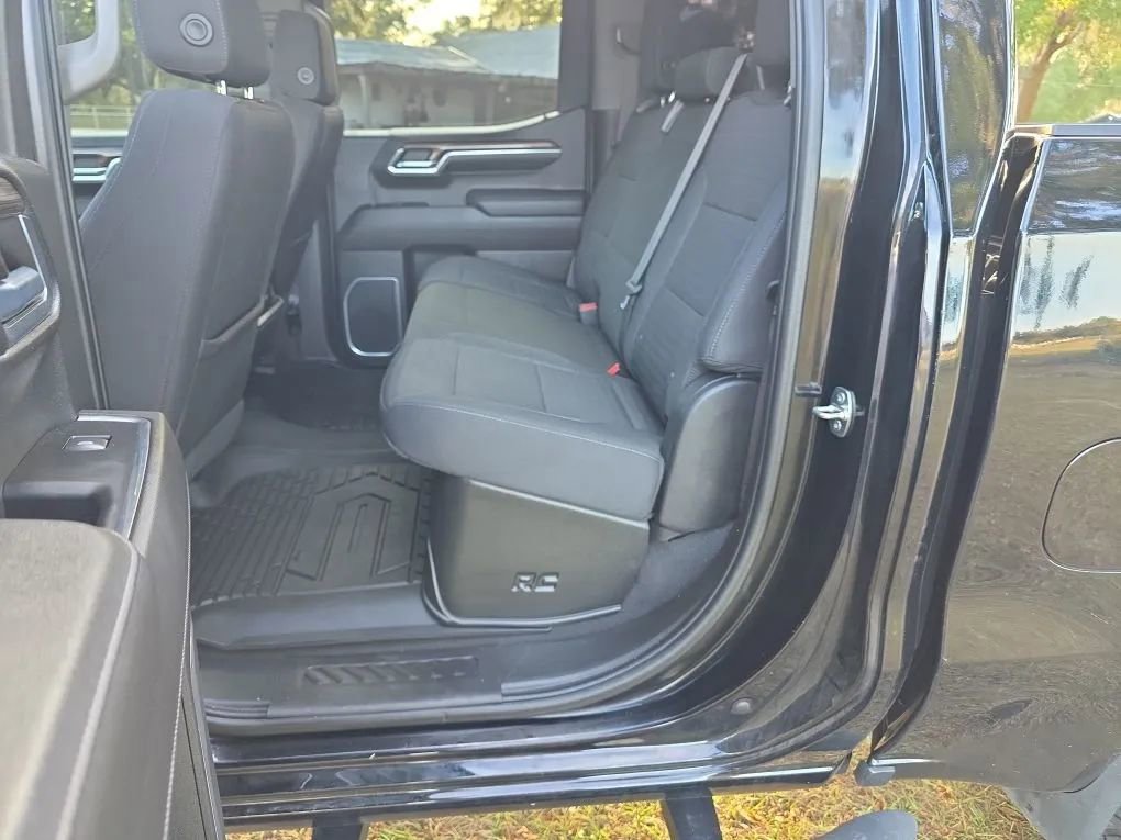 Used 2022 Chevrolet Silverado 1500 RST image 16