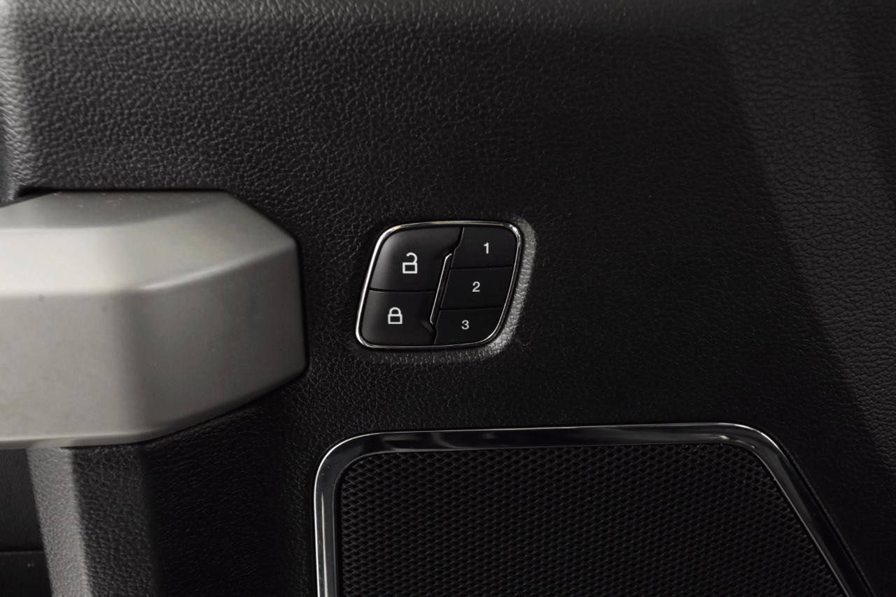 Used 2017 Ford F150 Lariat w/ Equipment Group 502A Luxury image 29