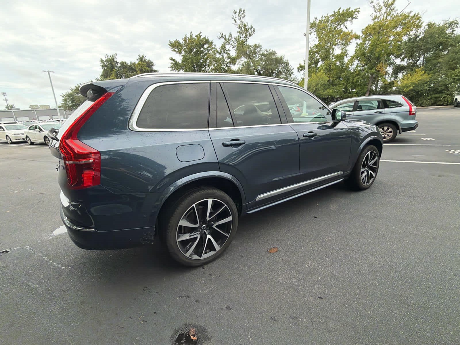 Used 2023 Volvo XC90 B6 Plus w/ Protection Package AWD/4WD image 15