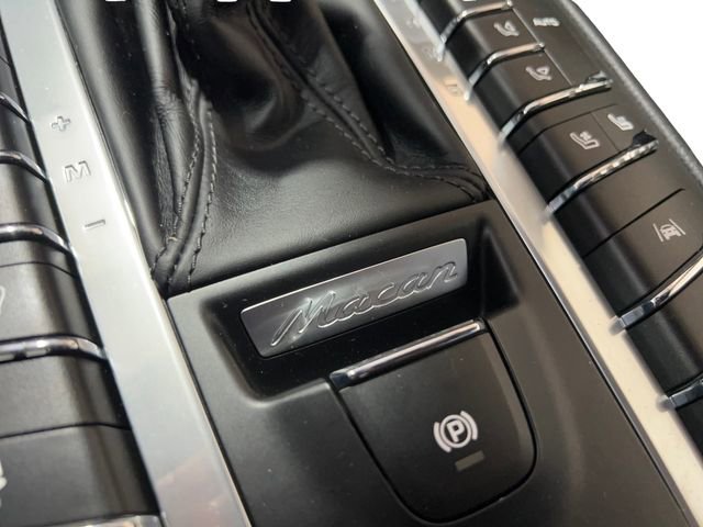 Used 2019 Porsche Macan S image 15