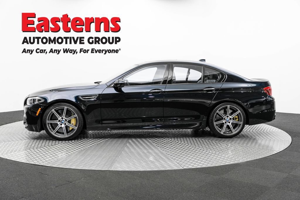 Used 2015 BMW M5 RWD image 5