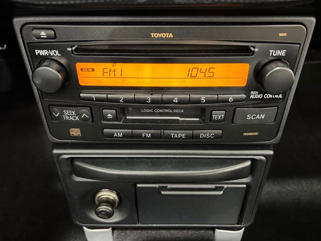 Used 2003 Toyota MR2 Spyder image 58