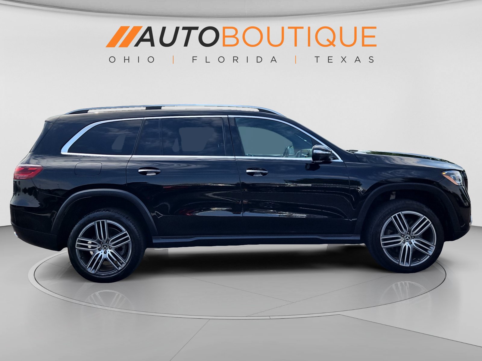 Used 2024 Mercedes-Benz GLS 450 4MATIC image 6