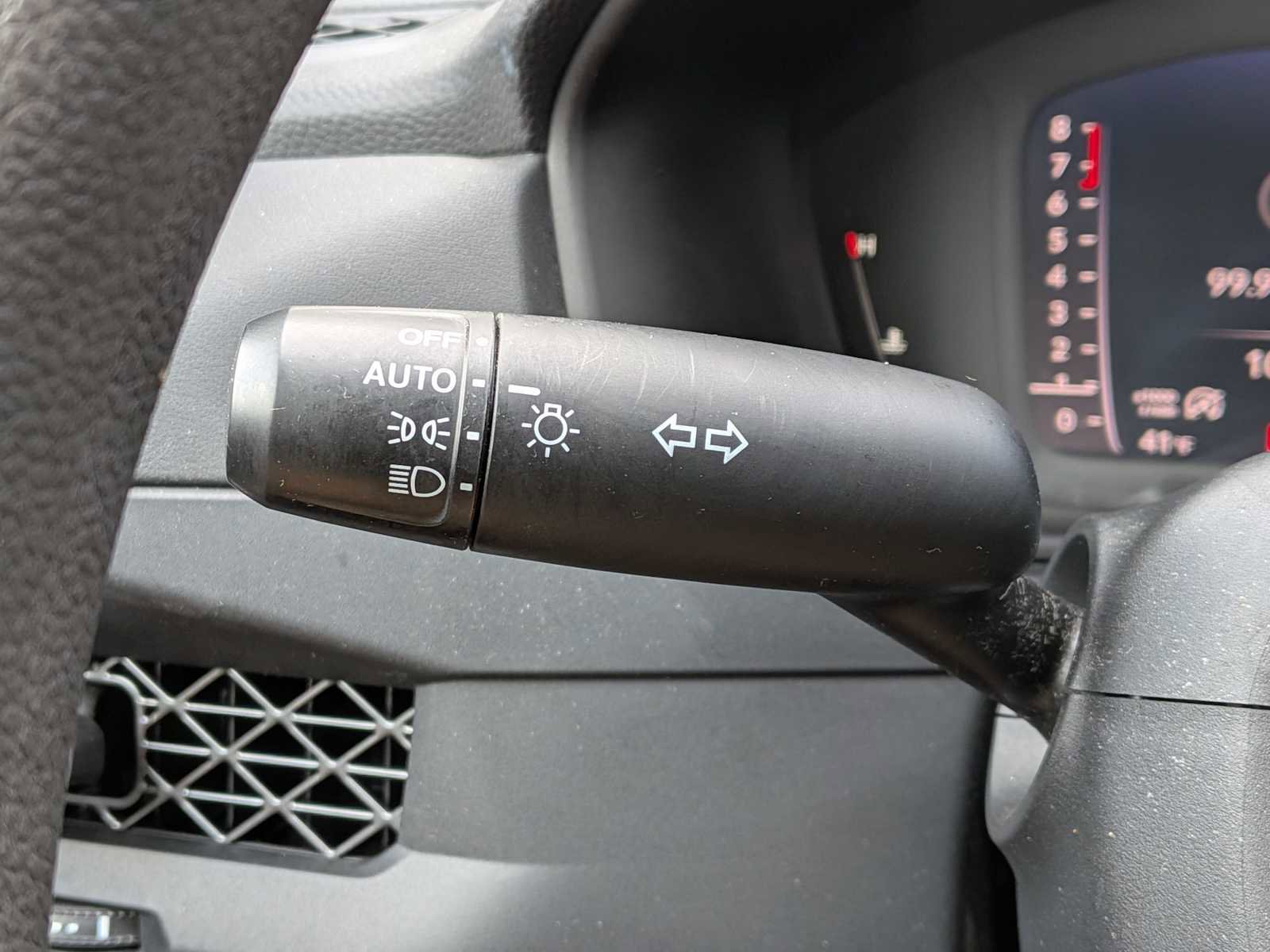 Certified 2023 Honda Accord EX image 27