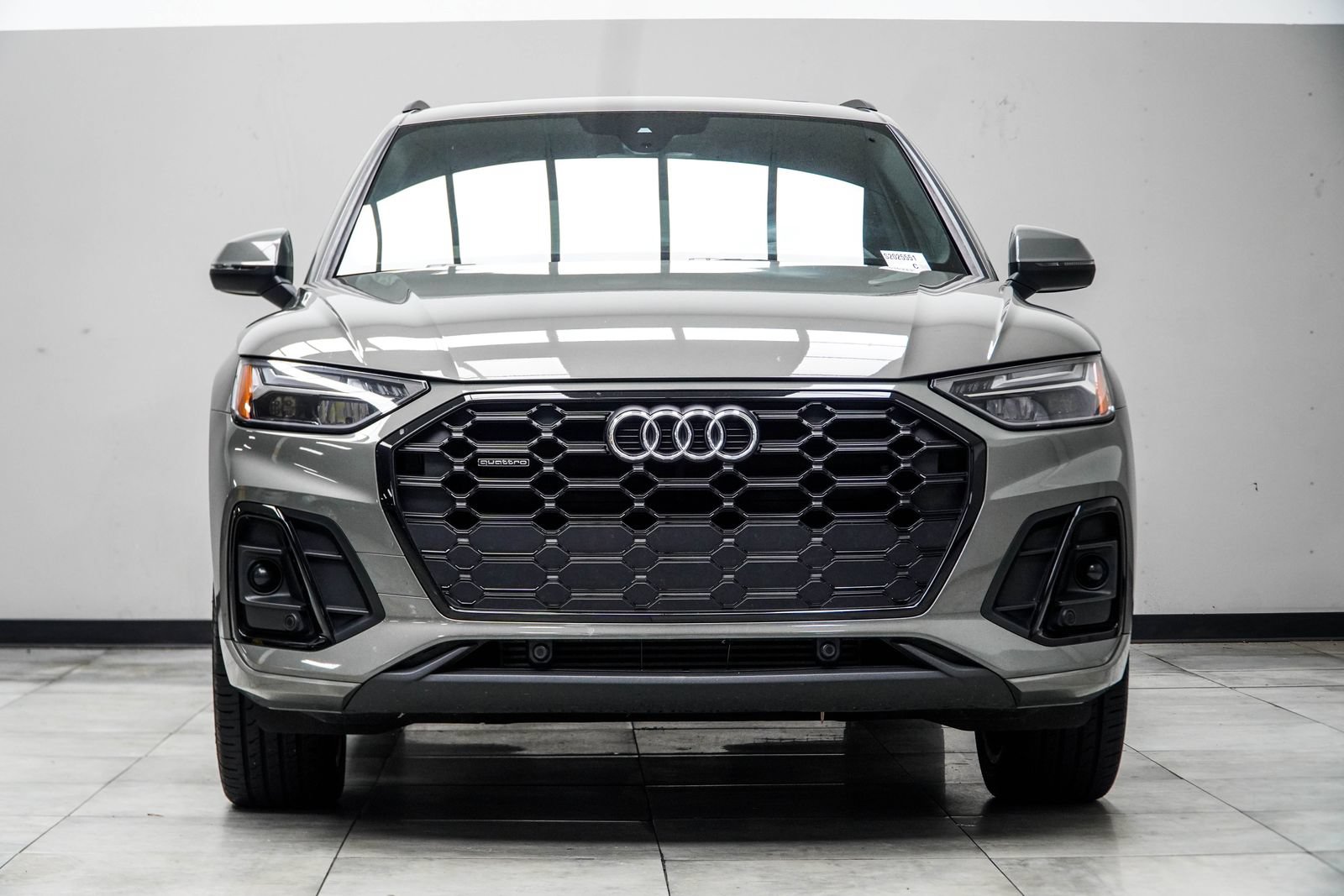 Used 2025 Audi Q5 2.0T Premium AWD/4WD image 9