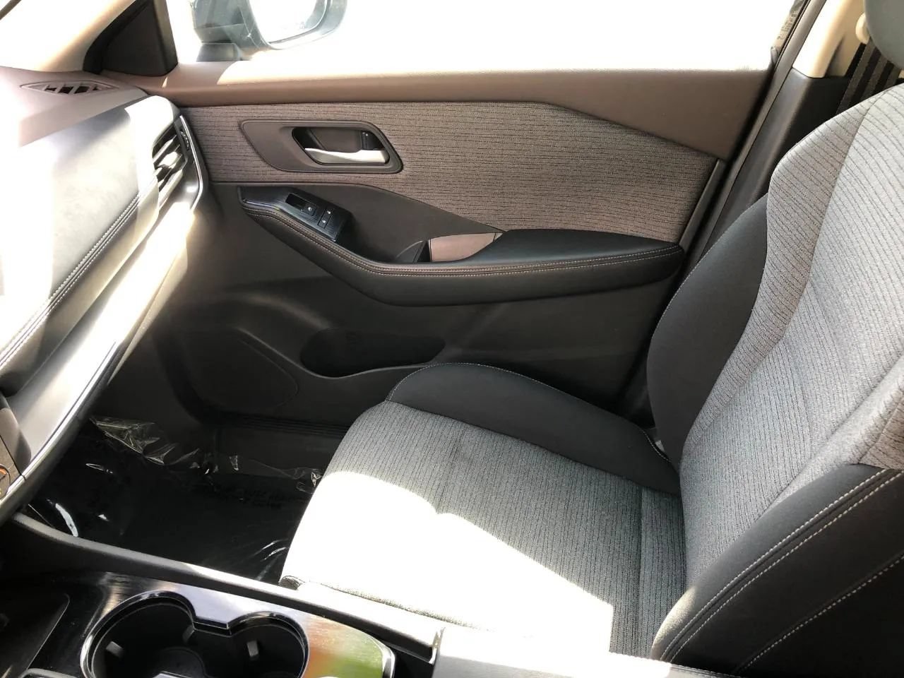Used 2023 Nissan Rogue SV AWD/4WD image 26