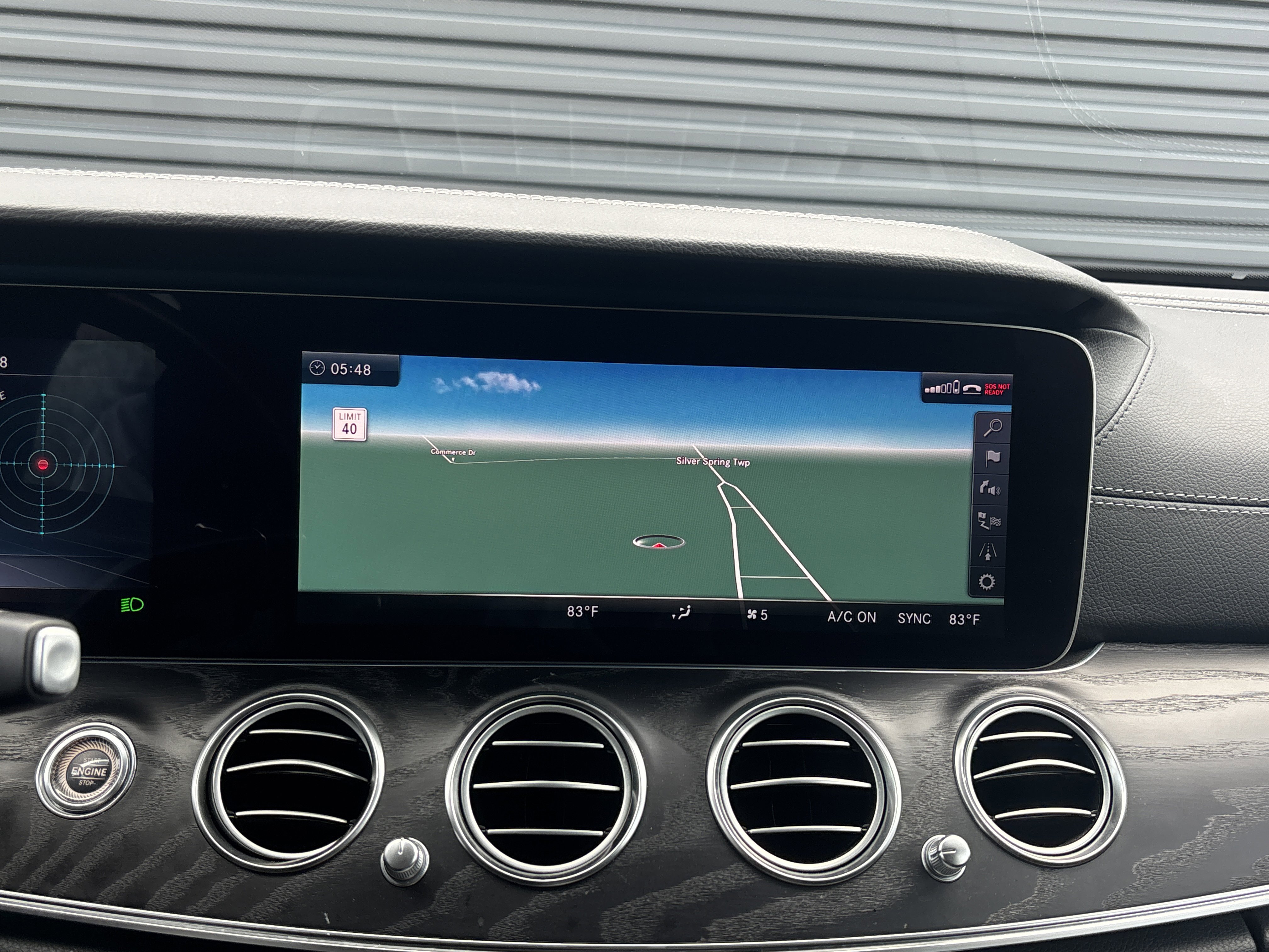 Used 2018 Mercedes-Benz E 400 4MATIC Wagon image 18