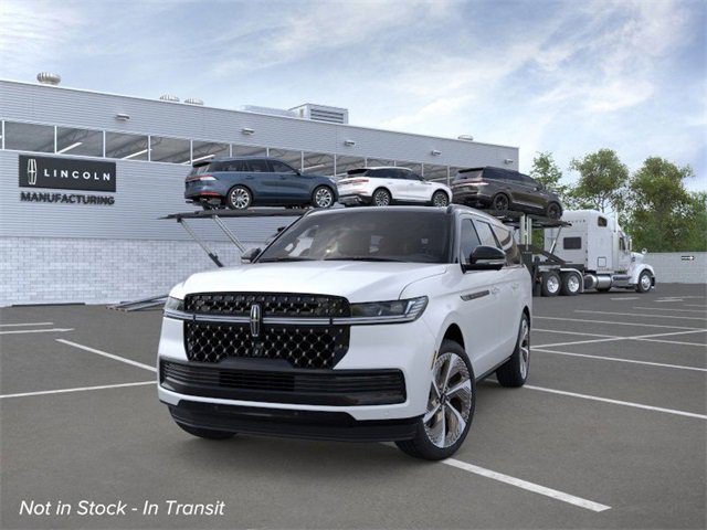 New 2025 Lincoln Navigator L Black Label w/ Black Label Special Edition image 2