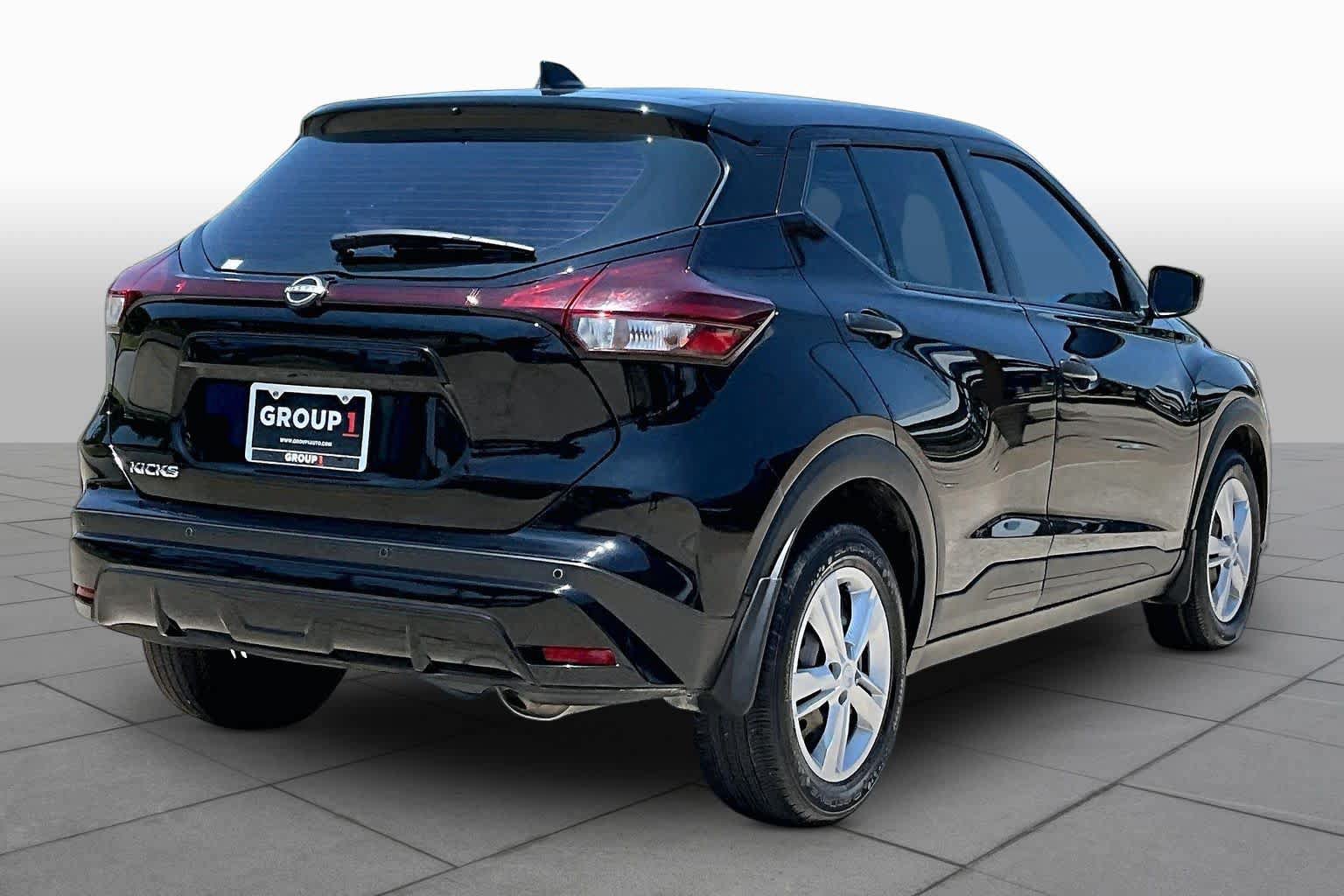 Used 2024 Nissan Kicks S FWD image 12