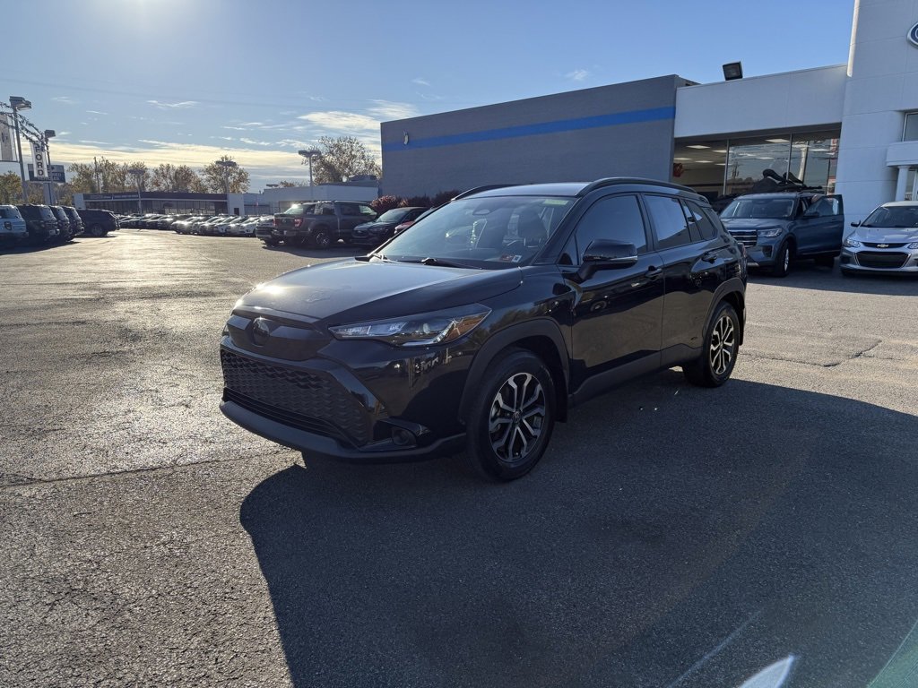 Used 2023 Toyota Corolla Cross SE image 5