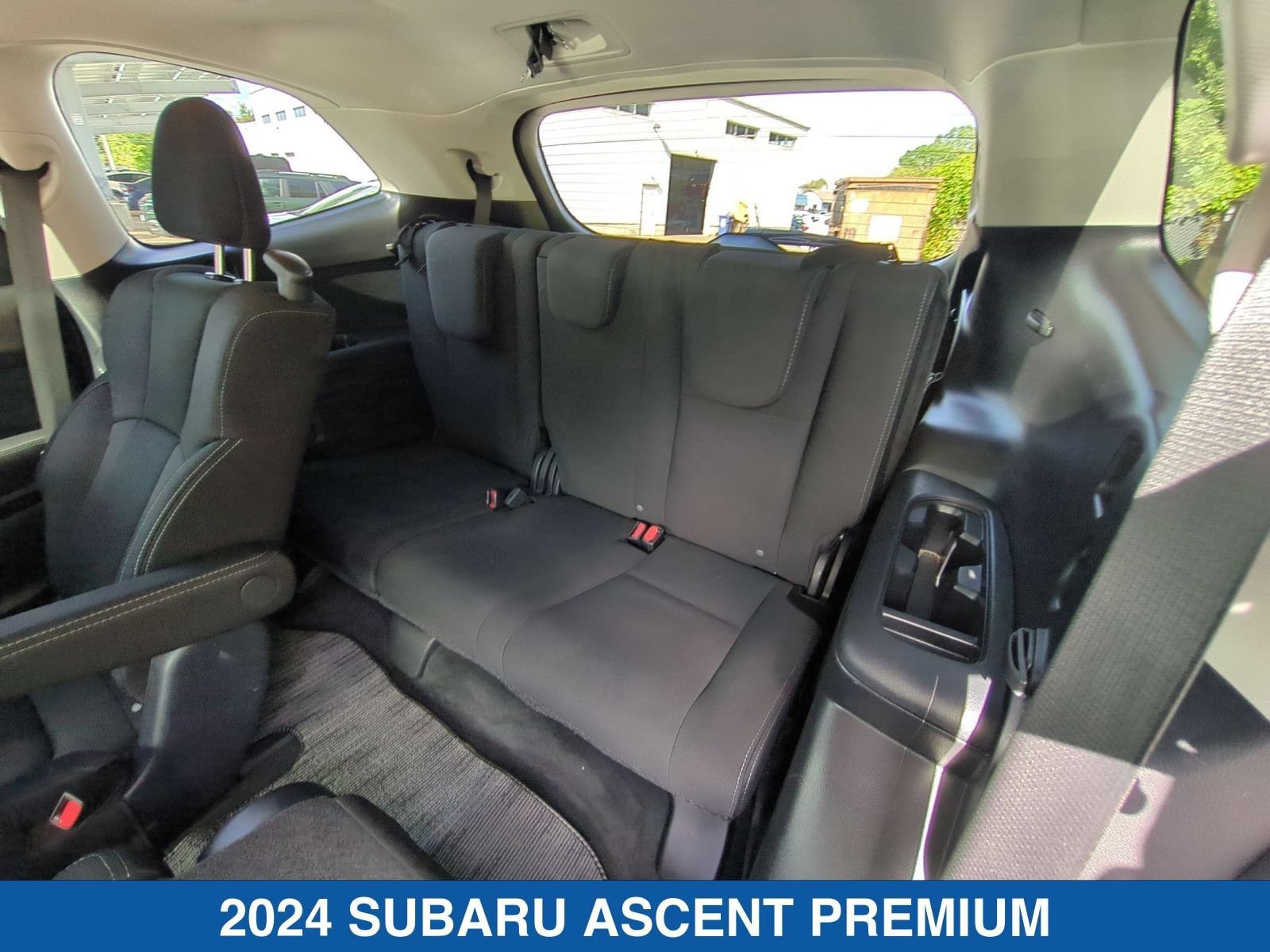 Certified 2024 Subaru Ascent Premium w/ Convenience Package AWD/4WD image 29