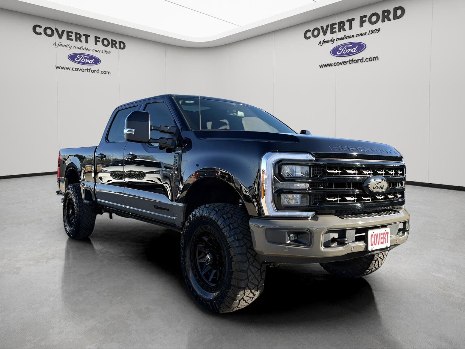 New 2026 Ford F250 King Ranch w/ Tremor Off-Road Package image 7