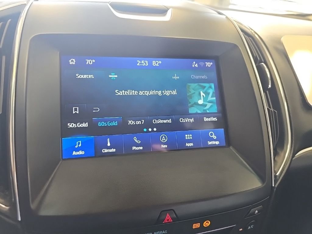 Used 2019 Ford Edge Titanium FWD image 7