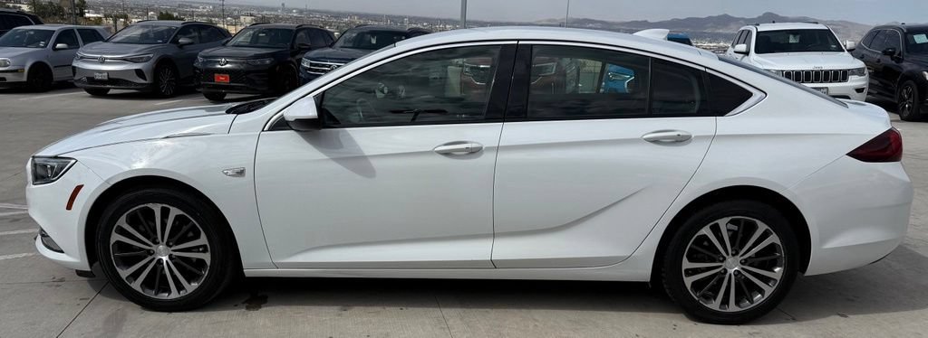 Used 2018 Buick Regal Preferred FWD image 5