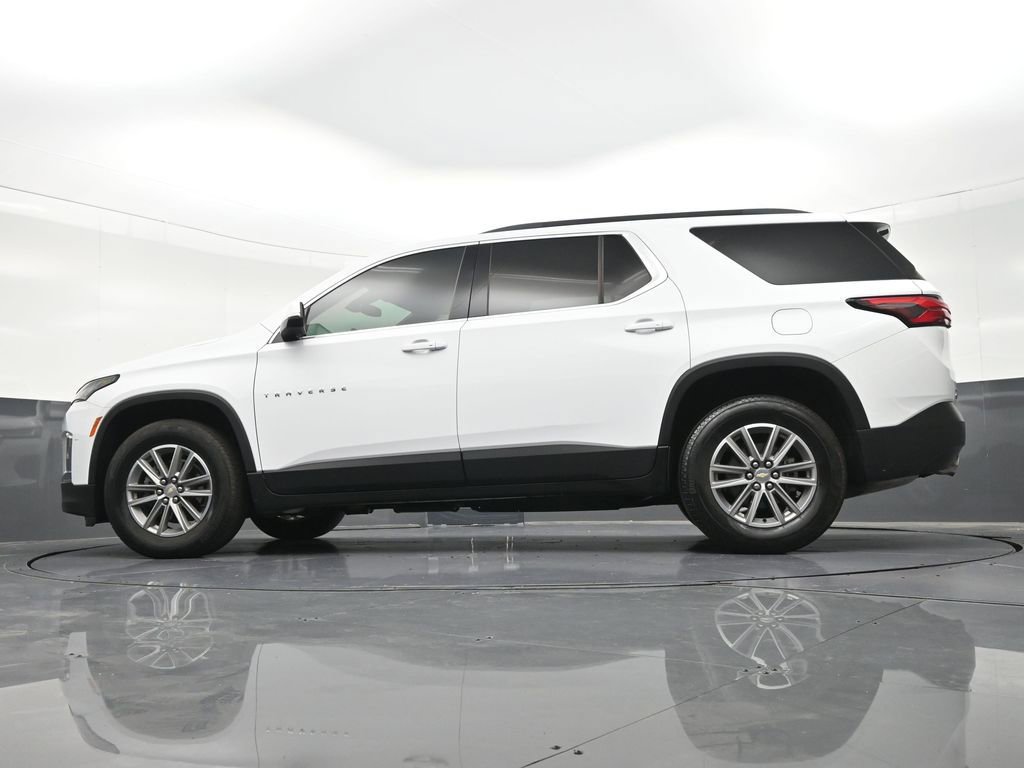Used 2024 Chevrolet Traverse LT FWD image 27