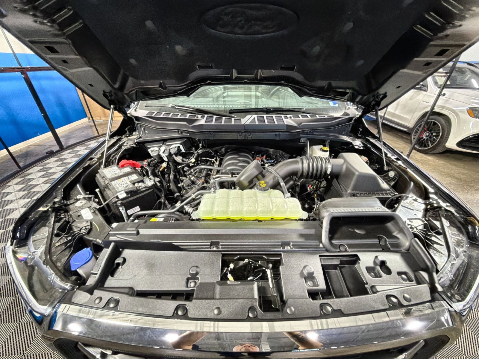 New 2026 Ford F150 Lariat w/ Equipment Group 501A Mid image 35