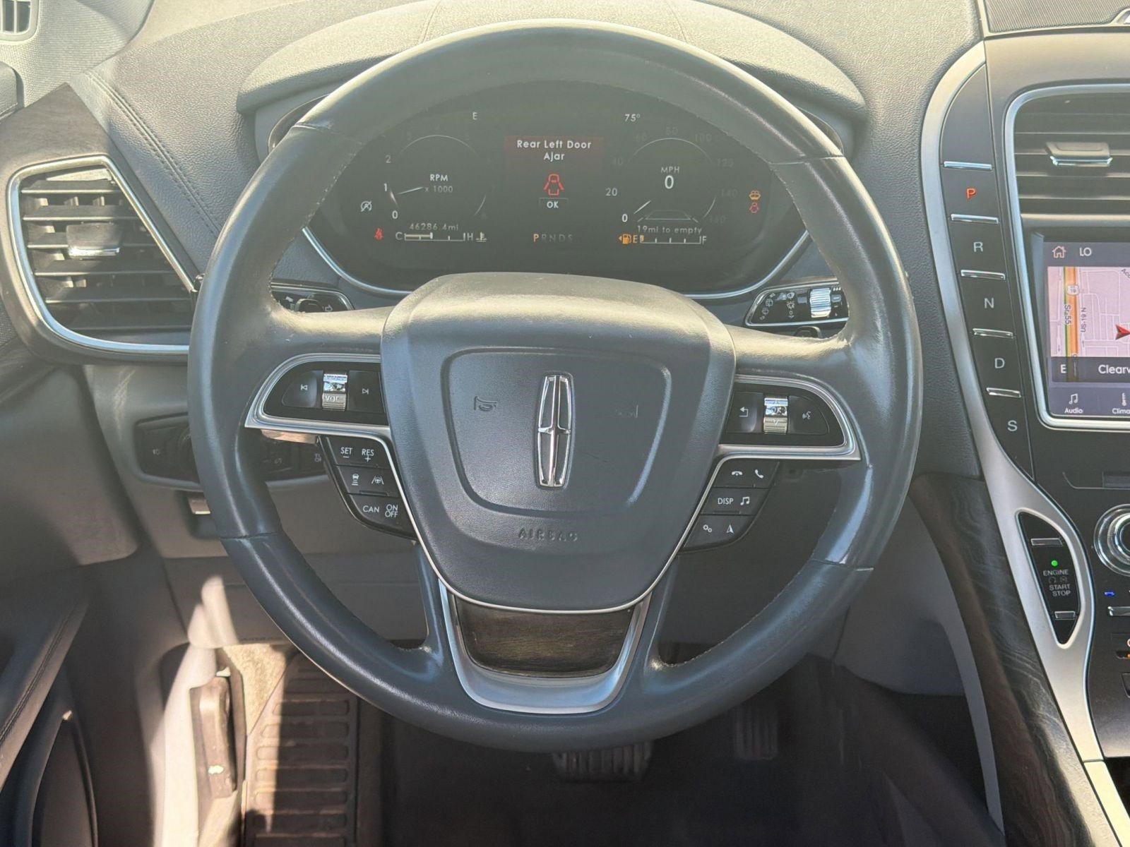 Used 2020 Lincoln Nautilus Reserve FWD image 16