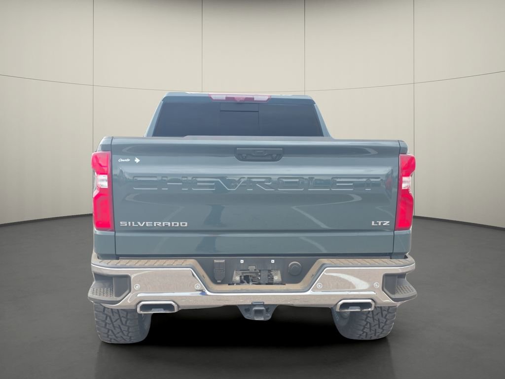 Used 2025 Chevrolet Silverado 1500 LTZ w/ LTZ Premium Package image 7