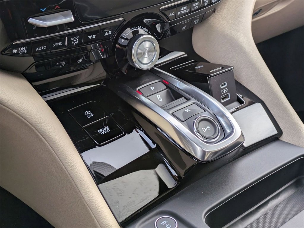 Certified 2025 Acura MDX SH-AWD image 24