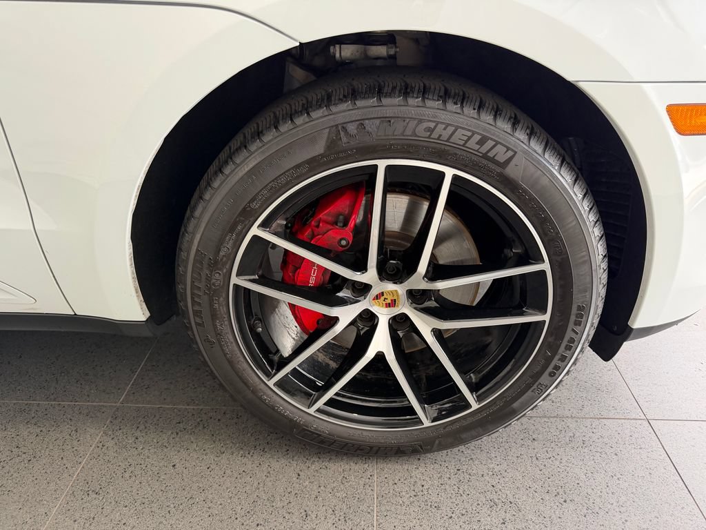 Certified 2026 Porsche Macan S AWD/4WD image 13
