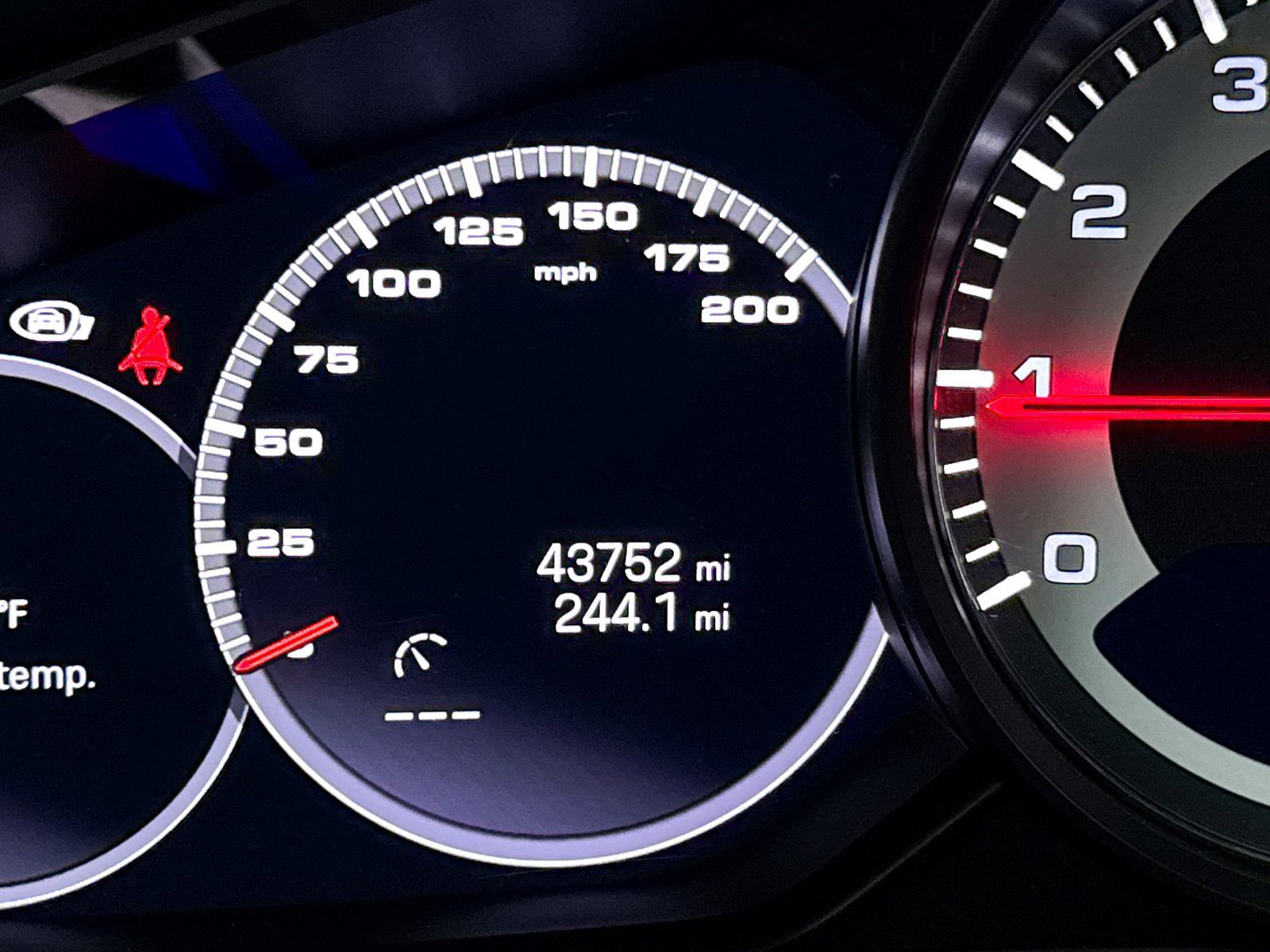 Used 2022 Porsche Cayenne Turbo image 45