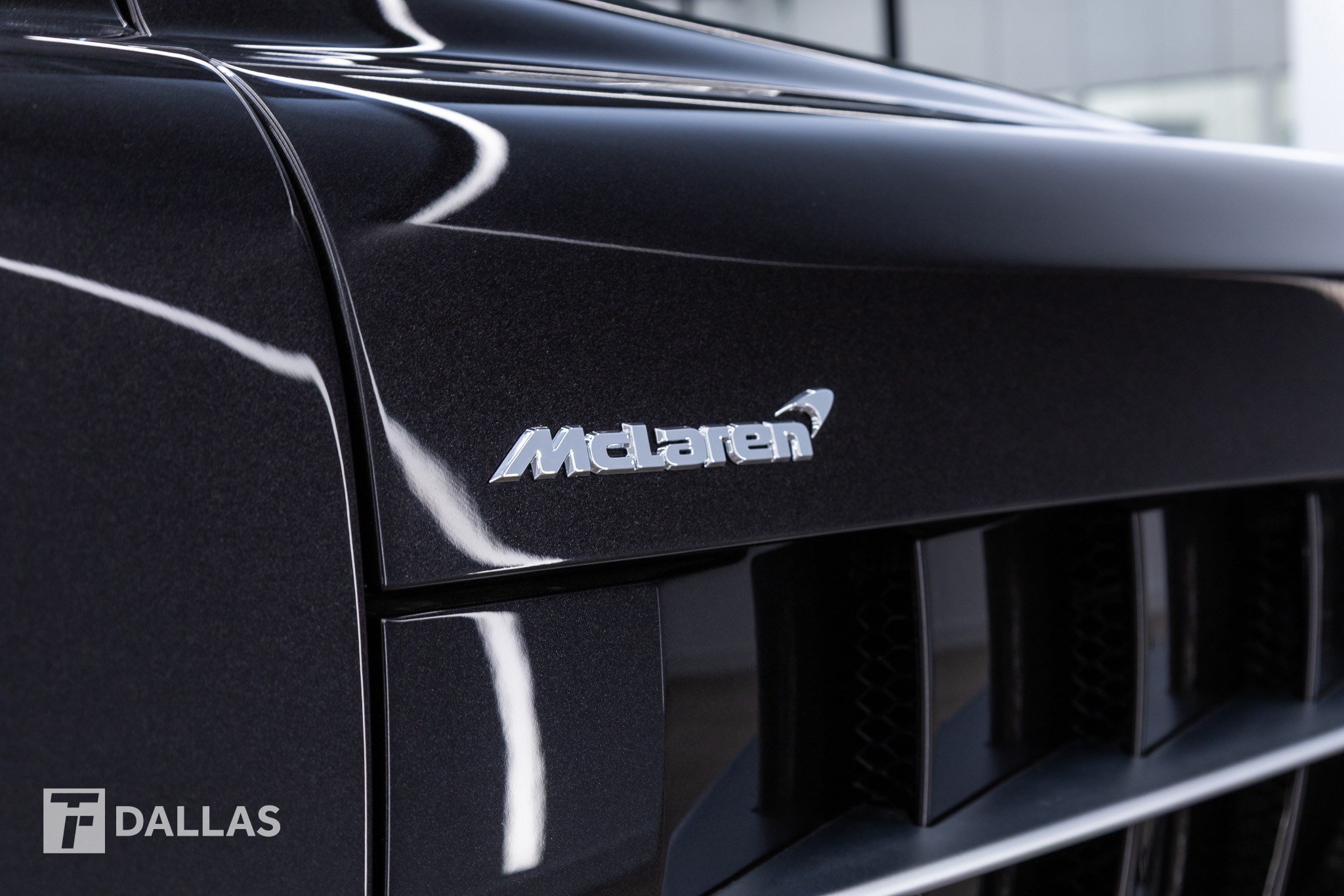 Used 2008 Mercedes-Benz SLR image 21