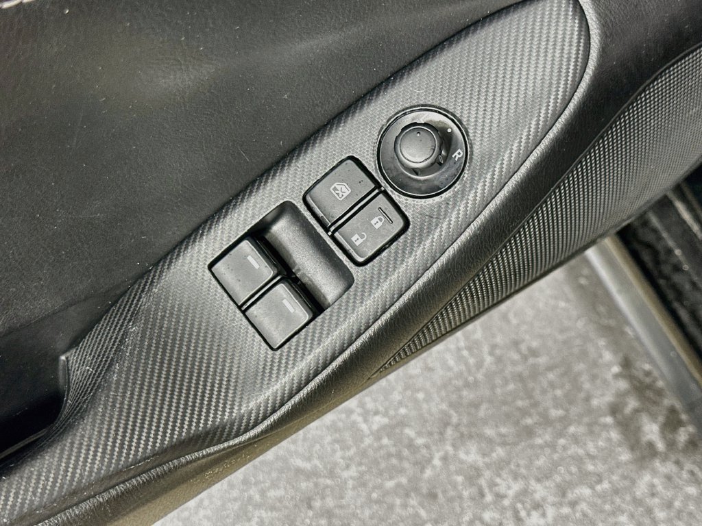 Used 2024 MAZDA MX-5 Miata RF Grand Touring RWD image 16