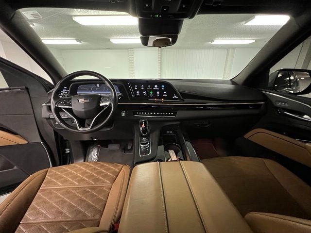 Certified 2023 Cadillac Escalade ESV Premium Luxury AWD/4WD image 17